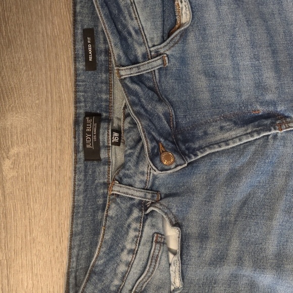 Judy Blue Relaxed Fit Jeans Size 16W - Picture 2 of 7